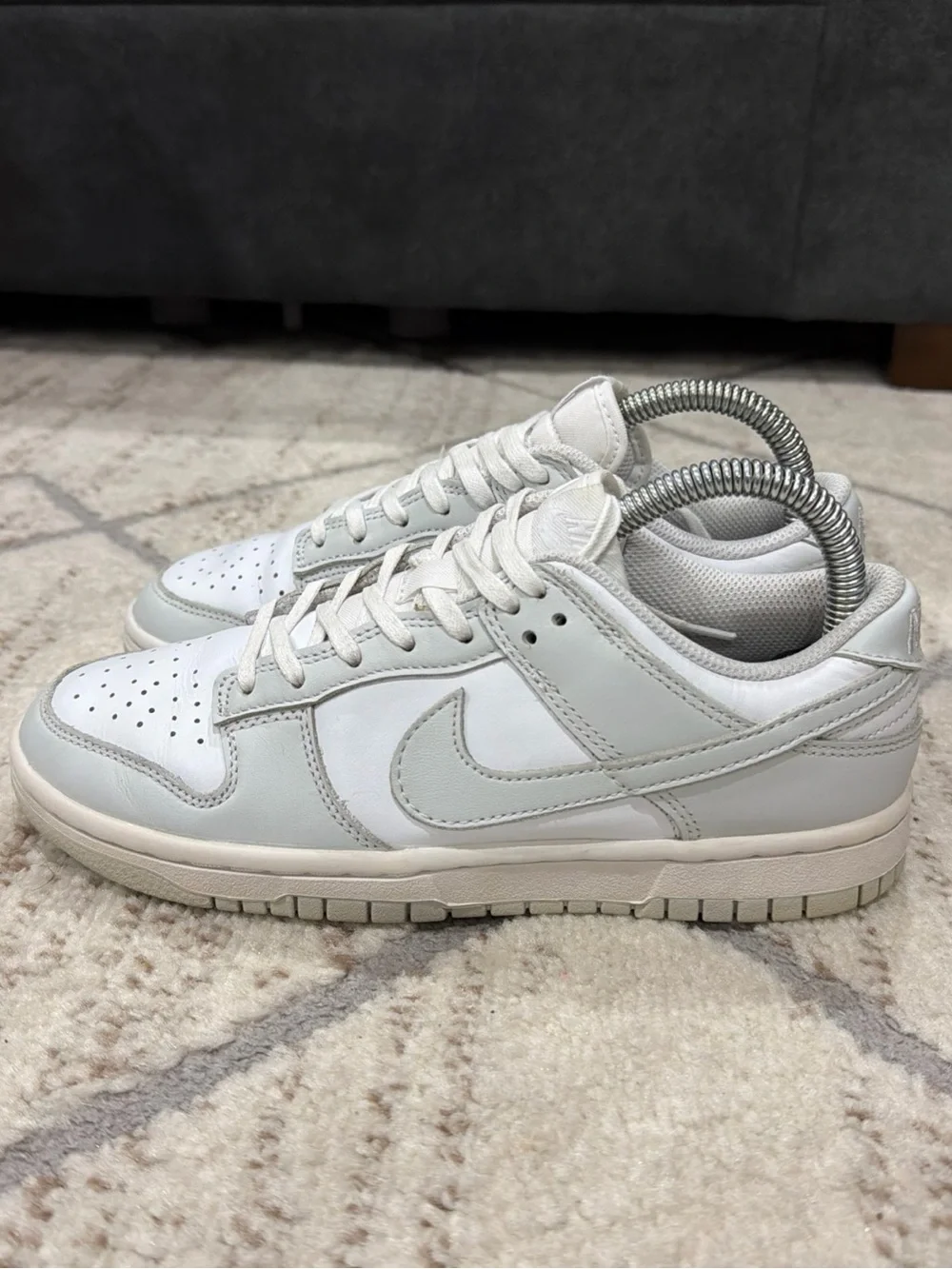 Nike Dunk Low Shoes Women’s Size 7 Photon Dust White Sneakers DD1503-103